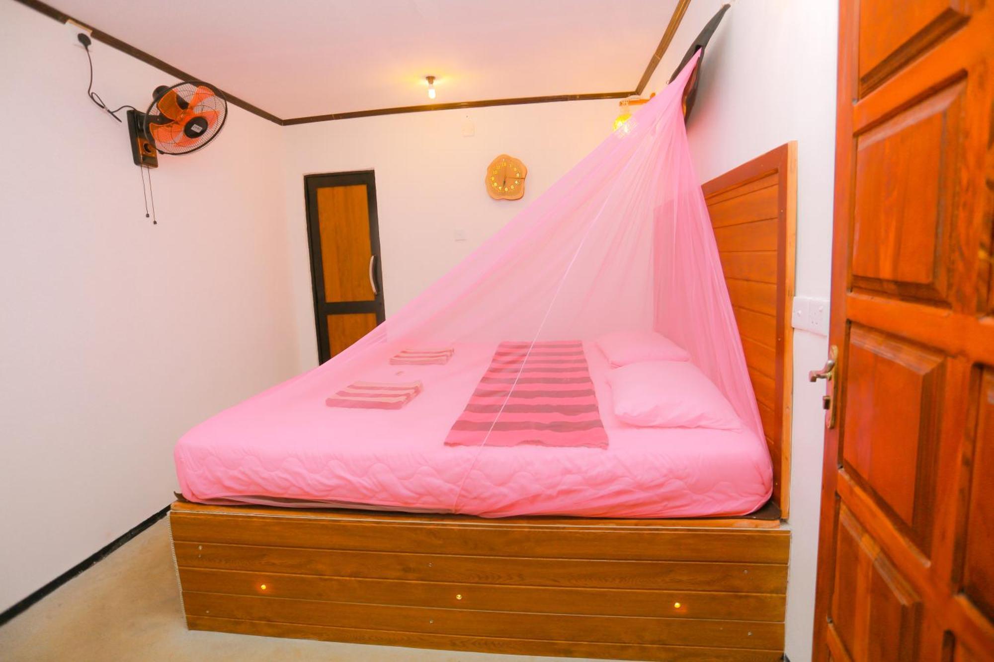 Rosa Shashi Cabanas Galle Exterior photo