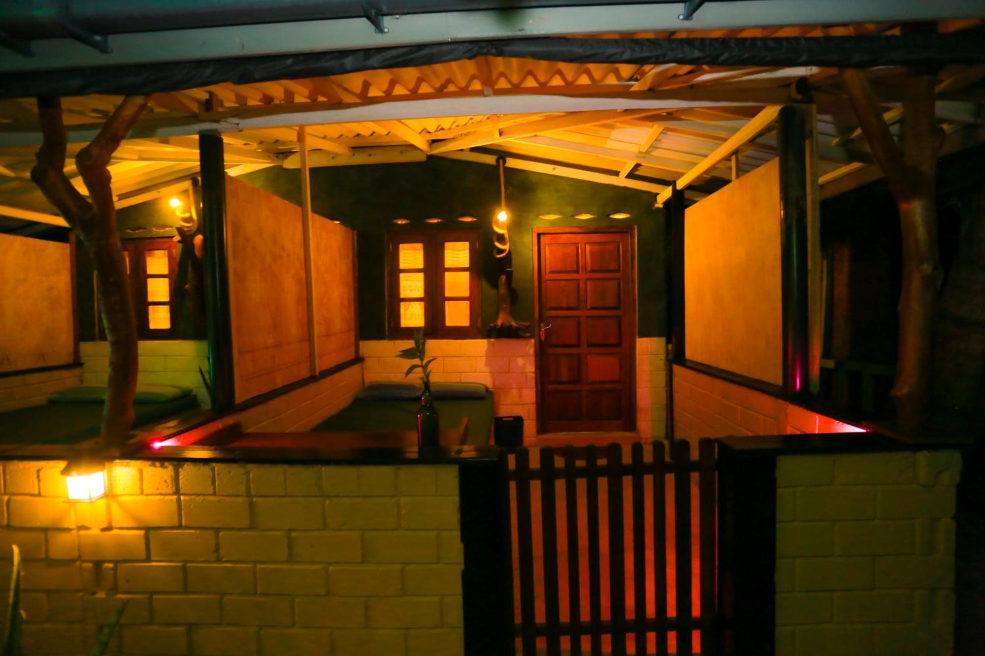 Rosa Shashi Cabanas Galle Exterior photo