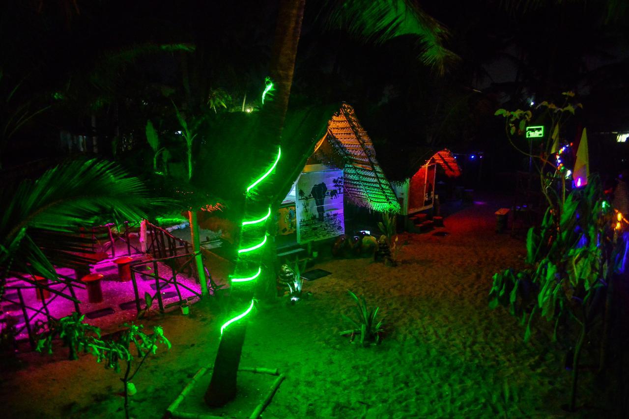 Rosa Shashi Cabanas Galle Exterior photo